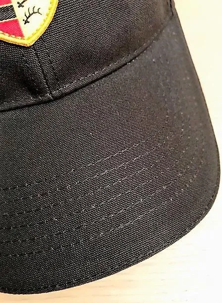 Porsche casquette blason noir 100% coton taille unique