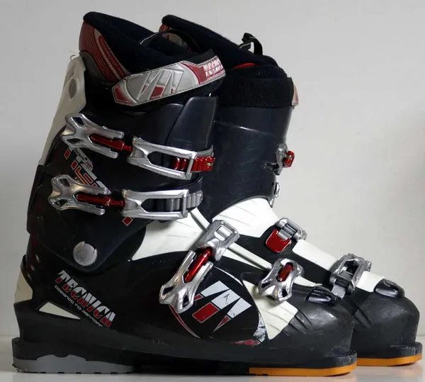 Tecnica Mega RT chaussures de ski d’occasion 4 boucles