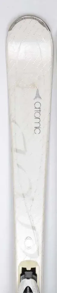 Atomic Cloud Eight skis occasion femme piste
