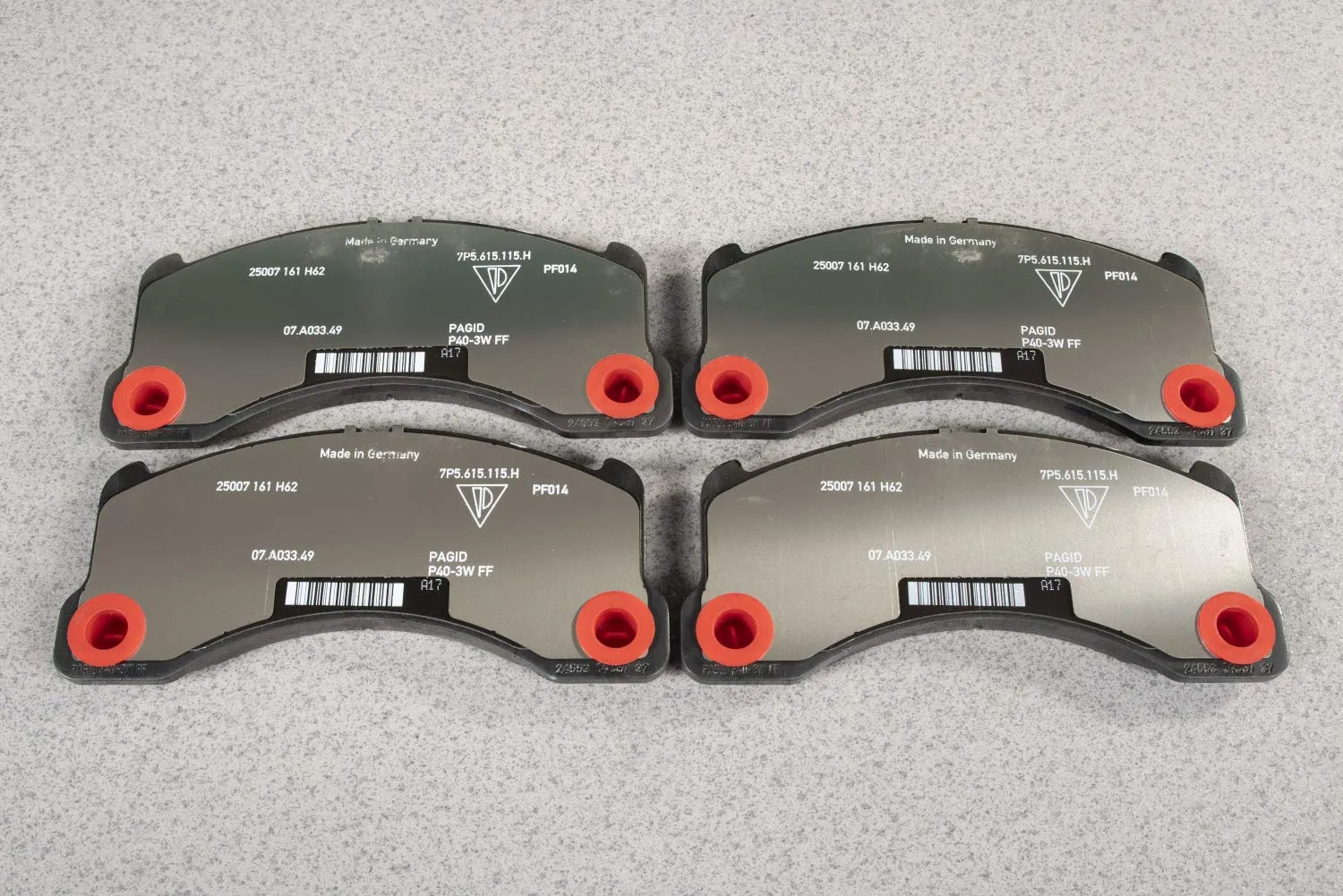 HEAD PORSCHE 7P5698151D plaquettes PCCB Macan 95B