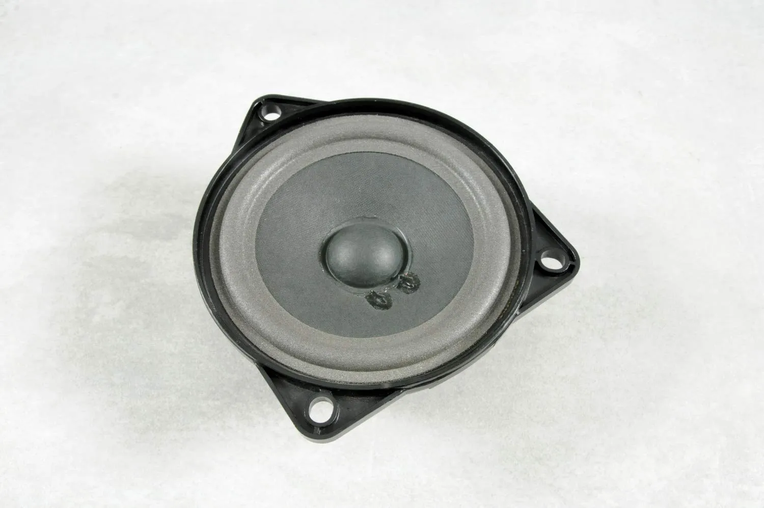 Porsche 7PP035415J haut-parleur central porte pack sonore