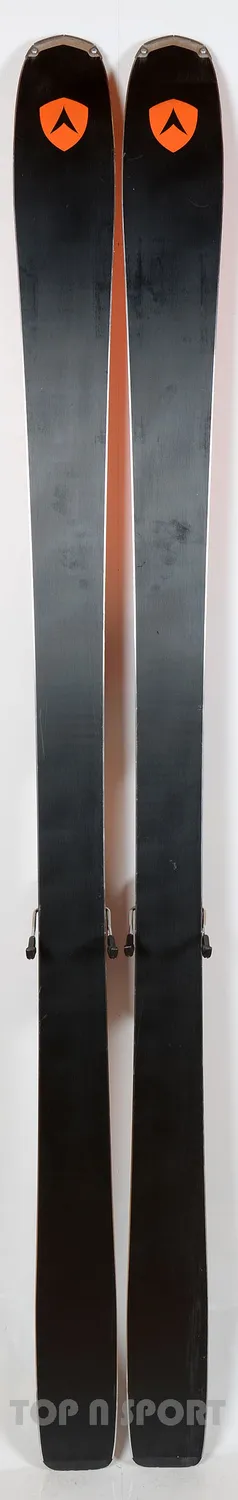 Dynastar POWERTRACK 84 skis polyvalents piste