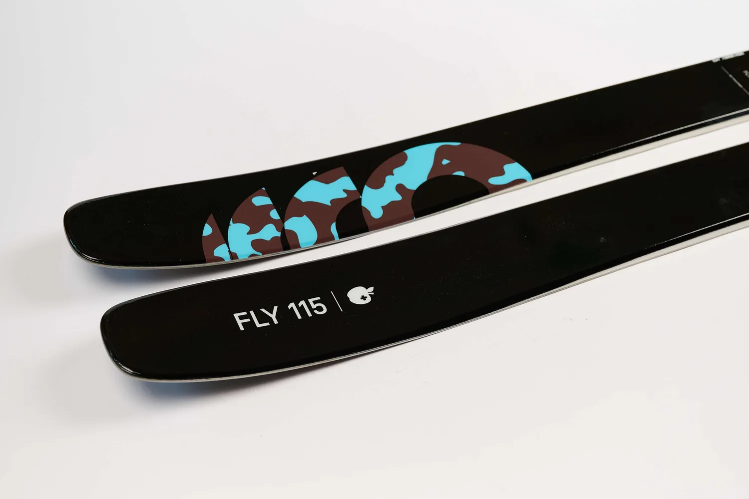 Movement FLY 115 ski freestyle créatif