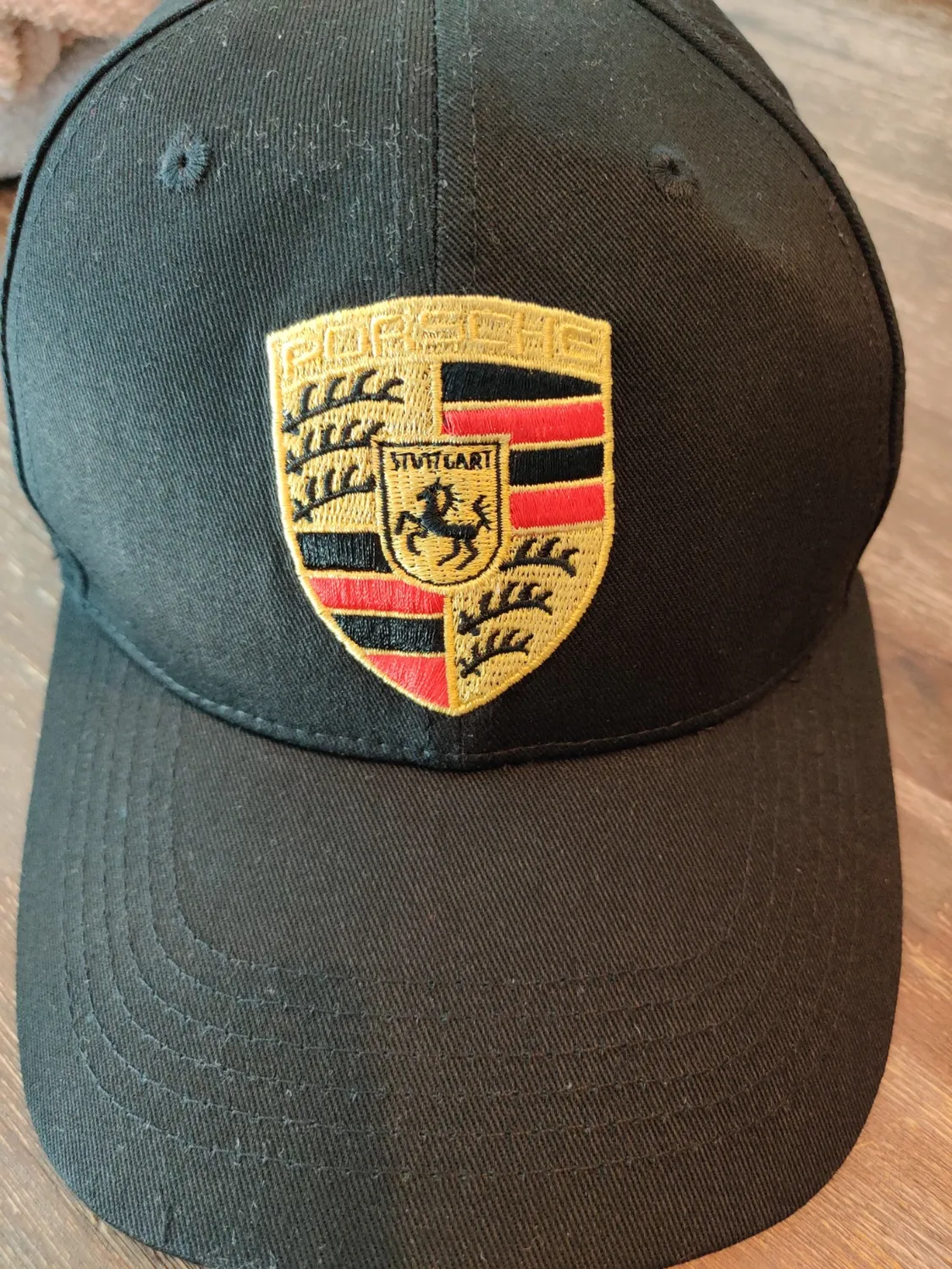 Porsche casquette blason noir 100% coton taille unique