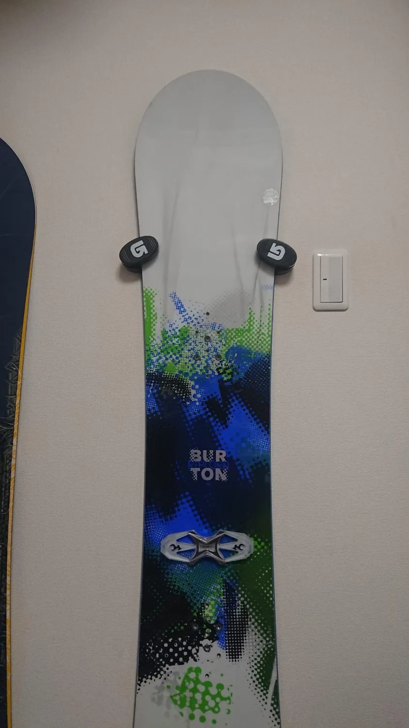 Burton 10800100001 support mural snowboard 3 points