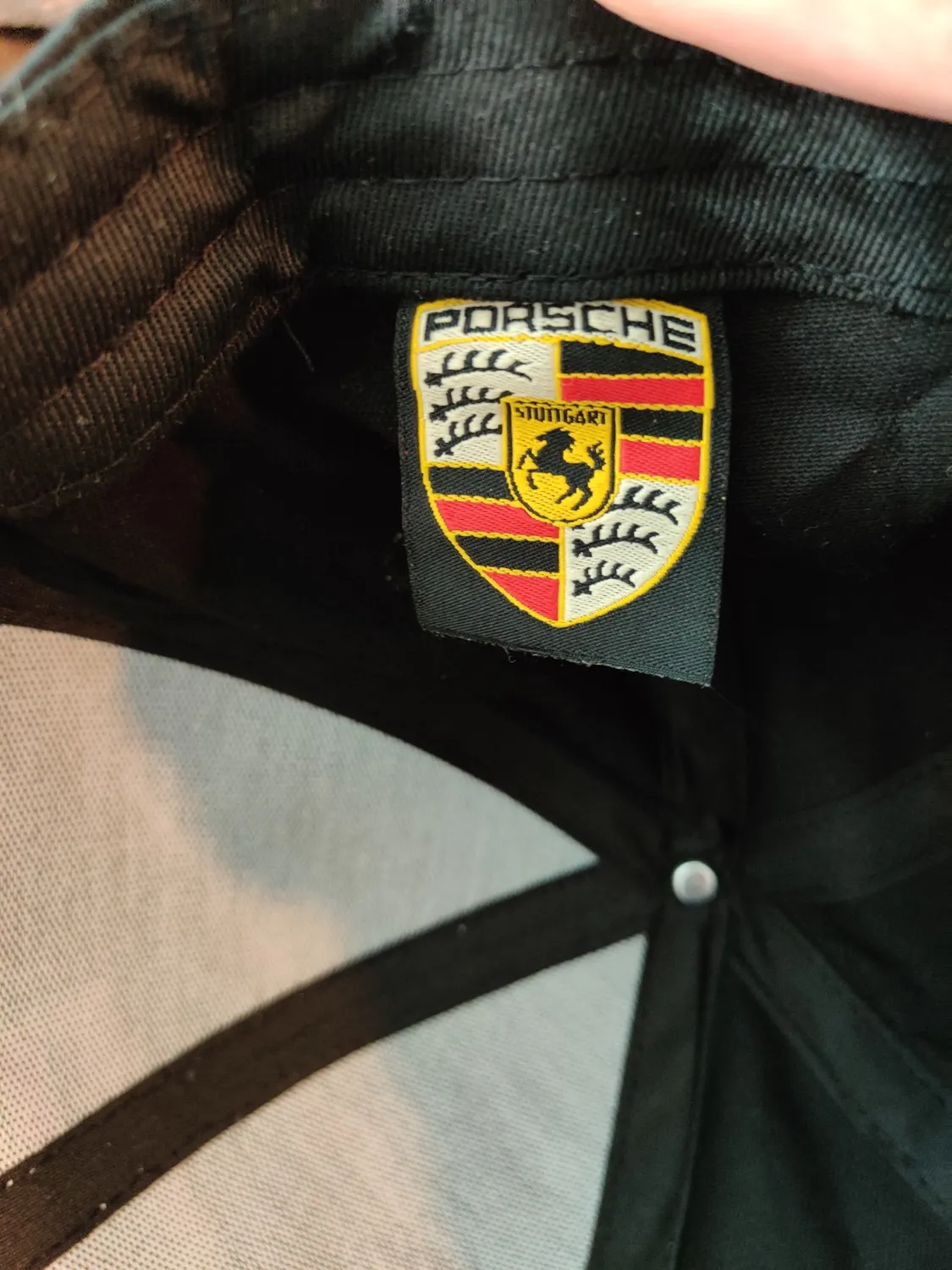 Porsche casquette blason noir 100% coton taille unique
