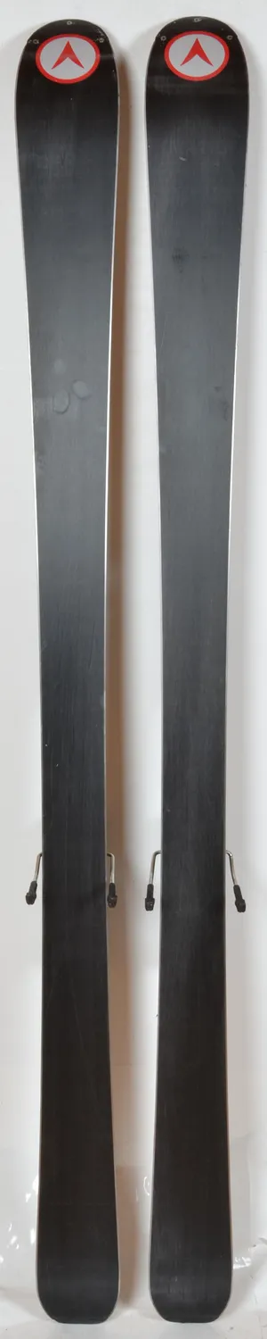 Dynastar Sultan 80 2011 skis occasion piste