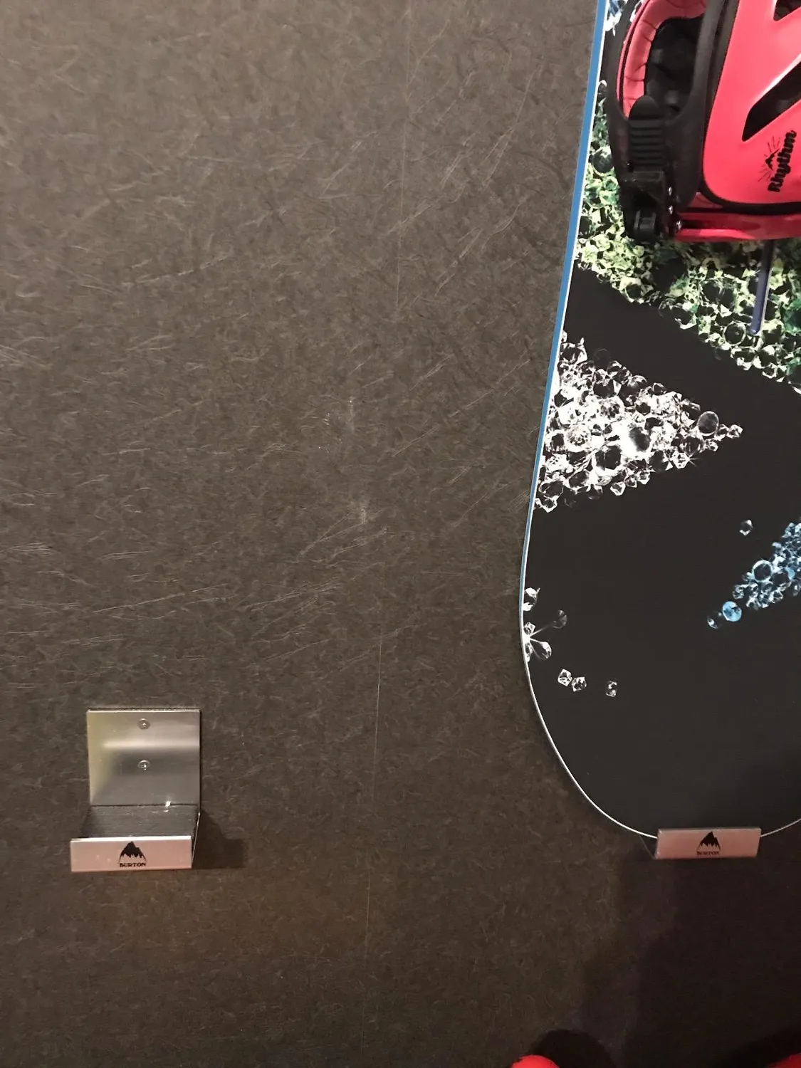 Burton Collector Series support mural pour snowboard argent